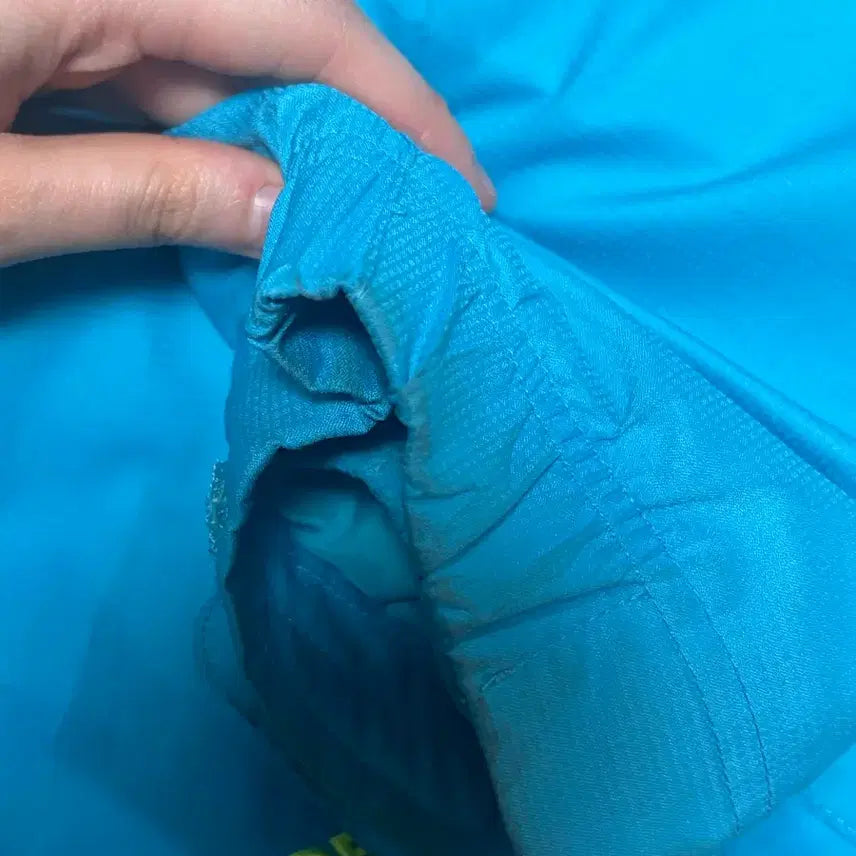 [BUNJANG] Nike FC Barcelona Windbreaker Blue Padded Jacket / 나이키 FC 바르셀로나 바람막이 블루 패딩