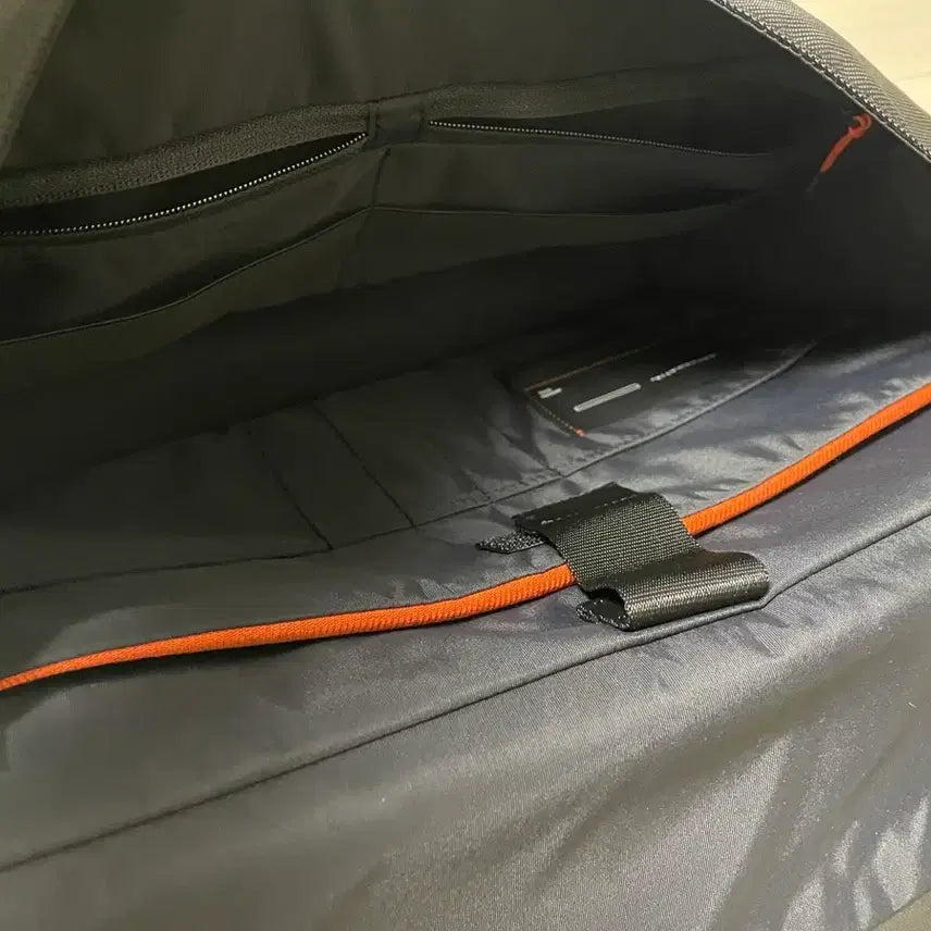 [BUNJANG] Mathematic Hawk C1 Crossbody Bag / 마테마틱 / 호크 C1, 남성 크로스백, 남성 가방