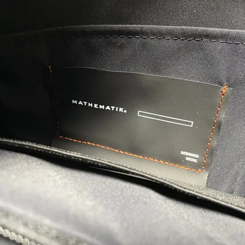 [BUNJANG] Mathematic Hawk C1 Crossbody Bag / 마테마틱 / 호크 C1, 남성 크로스백, 남성 가방