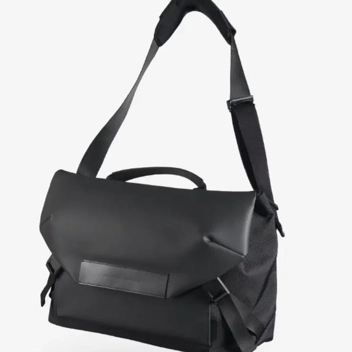 [BUNJANG] Mathematic Hawk C1 Crossbody Bag / 마테마틱 / 호크 C1, 남성 크로스백, 남성 가방