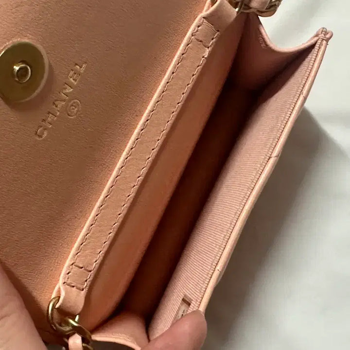 [BUNJANG] Chanel 19 WOC Mini Chain Bag / [31번대,풀구성]샤넬 19 WOC 미니 체인백