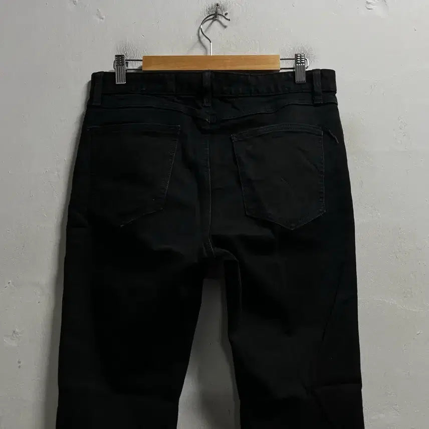 [BUNJANG] SPAO Black Jeans / 32 SPAO 블랙진 바지 정품