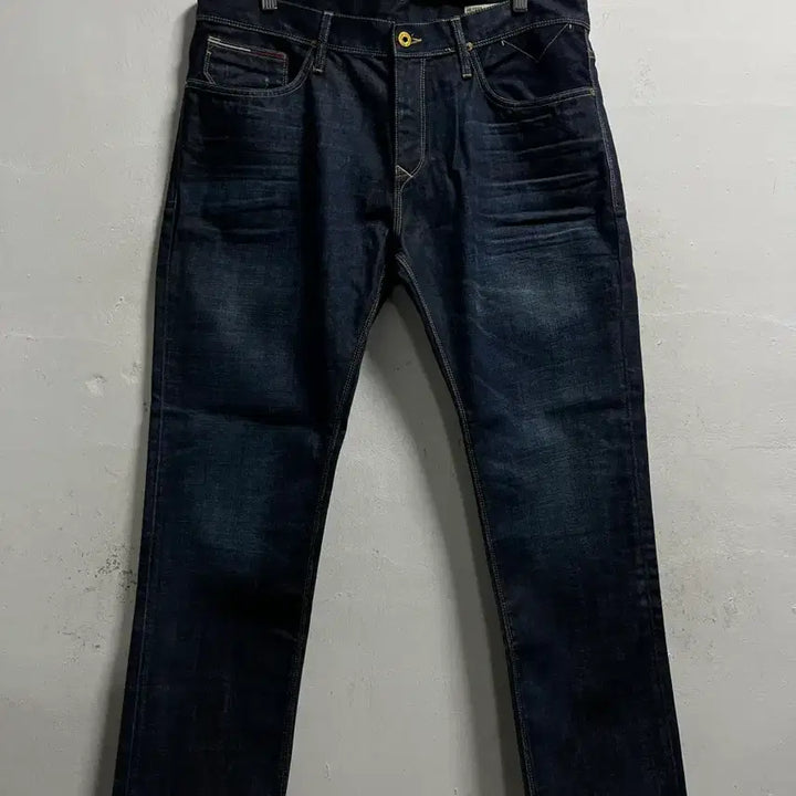 [BUNJANG] Tommy Hilfiger Denim Jeans / 36-37 타미힐피거 데님 청바지 정품