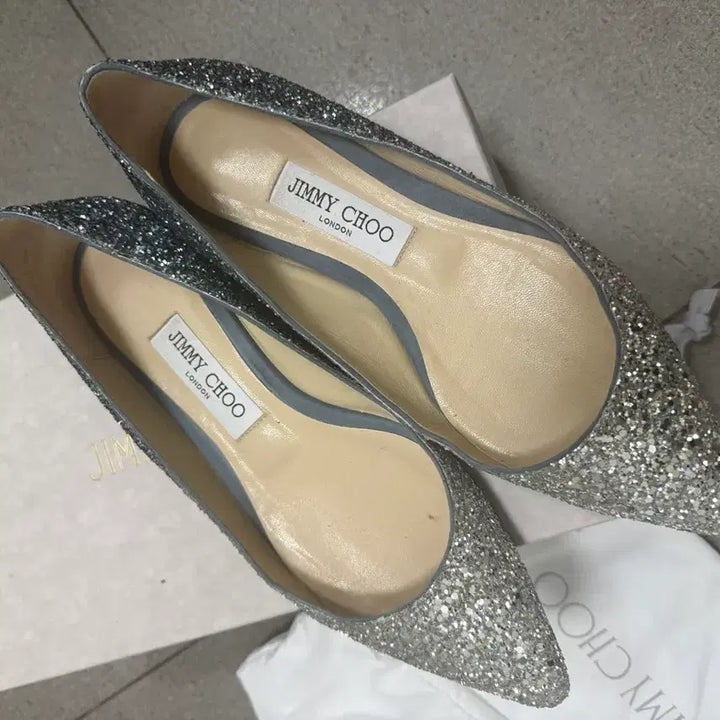 [BUNJANG] Jimmy Choo Romi Flat Shoes / 지미추 로미 플랫37.5 비브람0