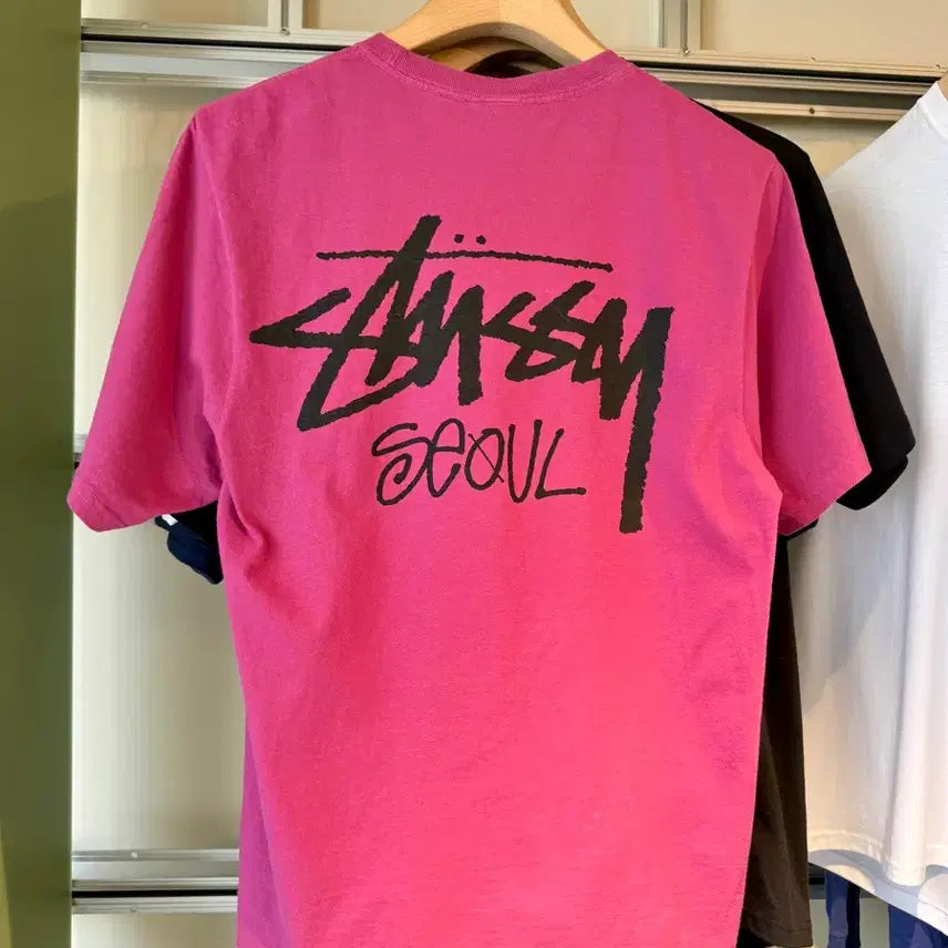 [BUNJANG] Stussy Seoul Short Sleeve T-Shirt Berry / 스투시 서울 반팔티셔츠 베리 색상