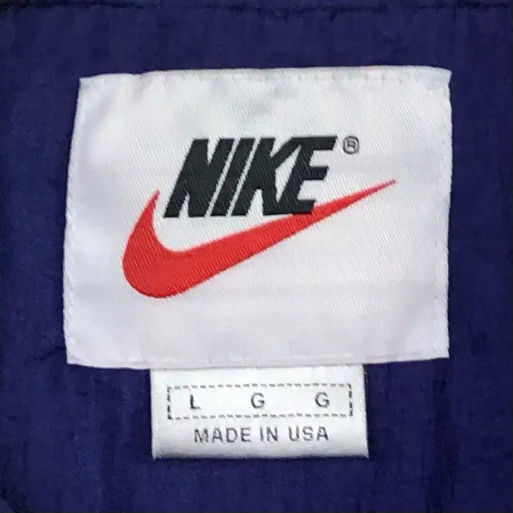 [BUNJANG] Nike Swoosh Old School Windbreaker / 105 나이키 스우시 올드스쿨 바람막이