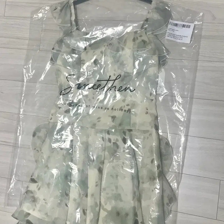 [BUNJANG] Sinth-Den Sorbet Ruffle Mini Dress / 신스덴 소르베 러플 미니원피스(새상품)