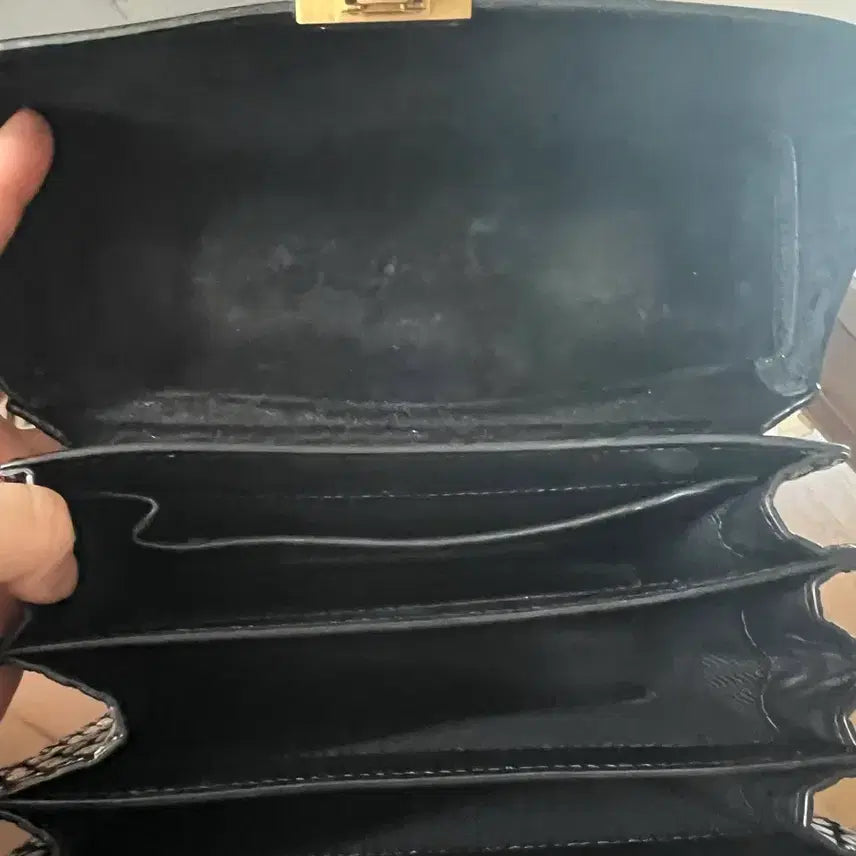 [BUNJANG] LOUISA &amp; LOUISE Black Pattern Crossbody Tote Bag / 루즈앤라운지 크로스백 토트백