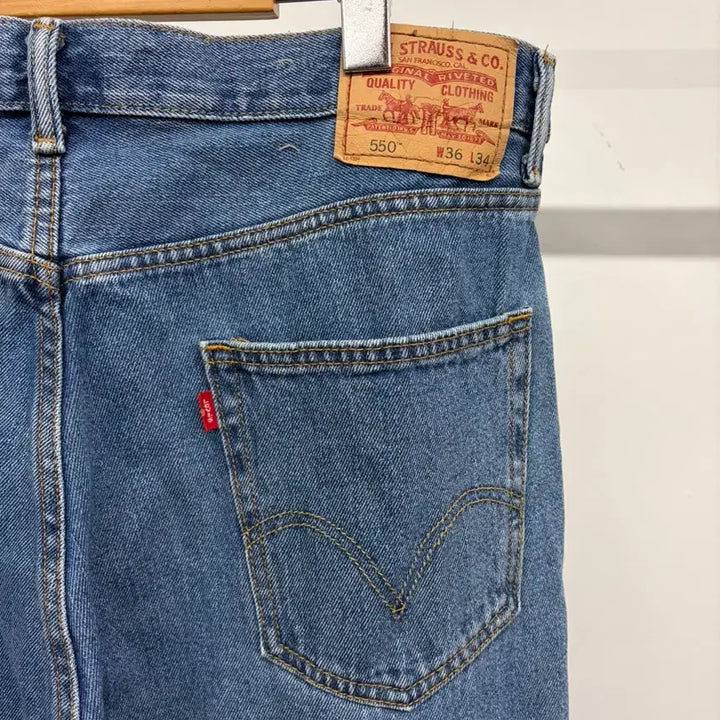 [BUNJANG] Levi's 550 Denim Jeans / 남성용 리바이스 00's 550 청바지 데님 팬츠