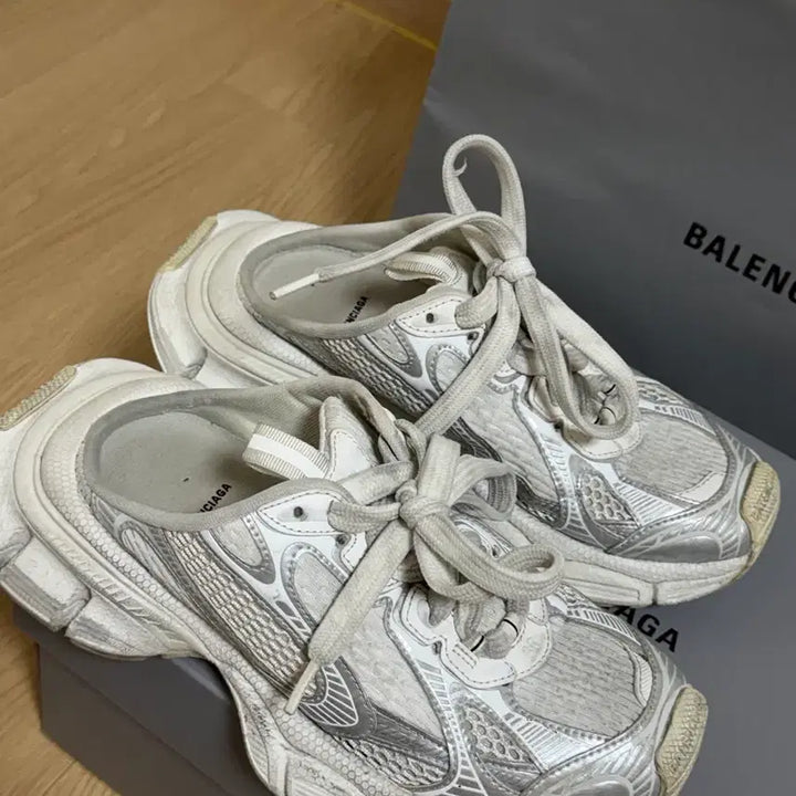 [BUNJANG] Balenciaga 3XL Mule Eggshell White / 발렌시아가 3xl 뮬 에그쉘 화이트