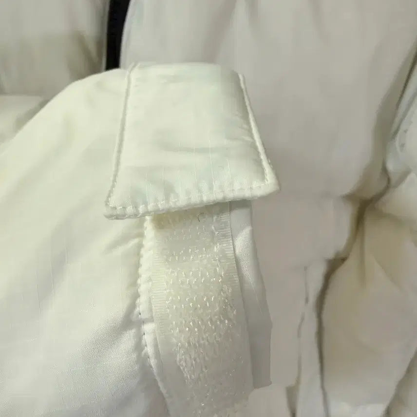 [BUNJANG] The North Face Padded Jacket - Black/White - Size L / 노스페이스 블랙/화이트 패딩L