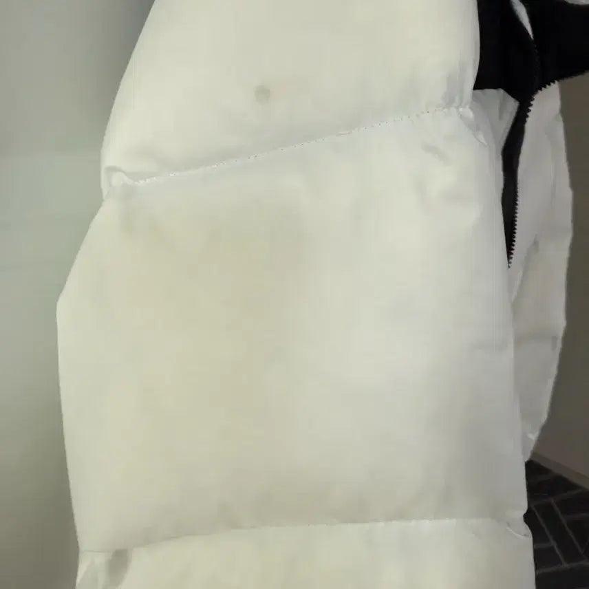 [BUNJANG] The North Face Padded Jacket - Black/White - Size L / 노스페이스 블랙/화이트 패딩L