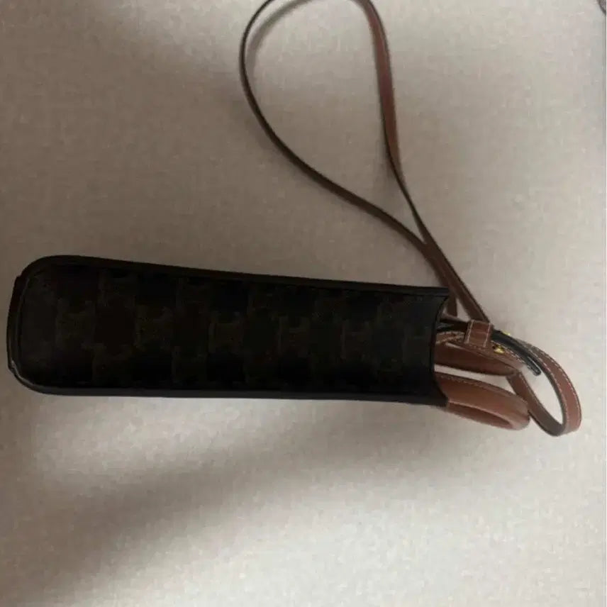 [BUNJANG] Celine Triomphe Cabas Mini Bag / 셀린느 트리오페 카바사 미니백