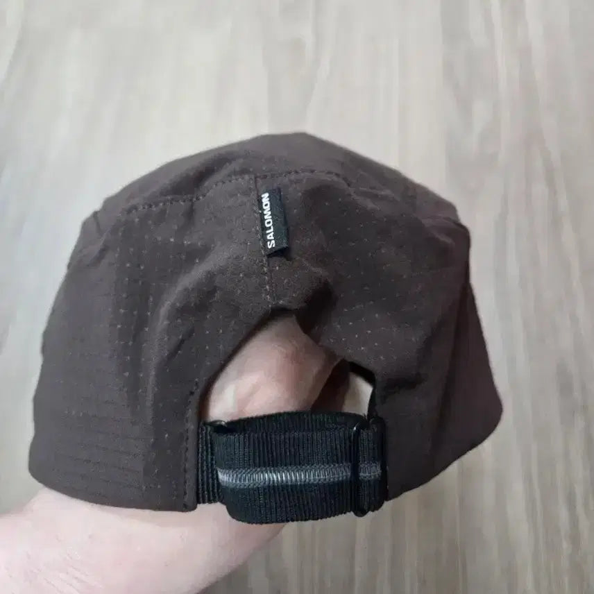 [BUNJANG] Salomon Brown Hat / 살로몬 브라운 모자