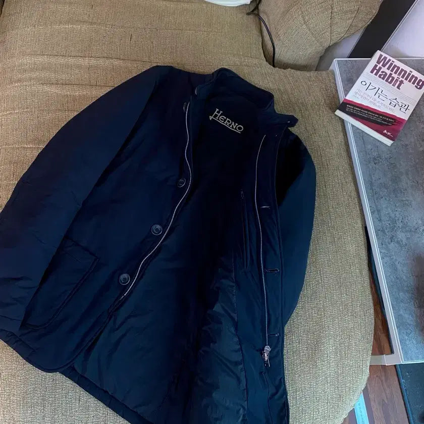 [BUNJANG] Erno Eco Age Lightweight Goose Down Padded Jacket / 에르노 에코에이지 경량 구스패딩 자켓 ㅡ 100사이즈