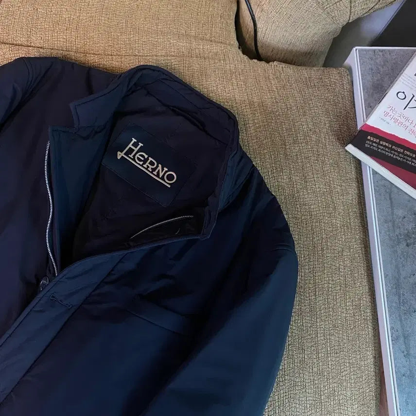 [BUNJANG] Erno Eco Age Lightweight Goose Down Padded Jacket / 에르노 에코에이지 경량 구스패딩 자켓 ㅡ 100사이즈