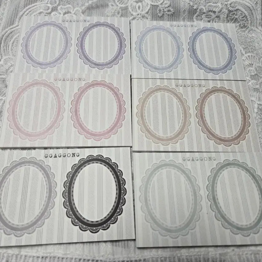 [BUNJANG] Kkakong's Lace Frame Memo / [까꽁이의꼼지락]오벌 레이스프레임 떡메