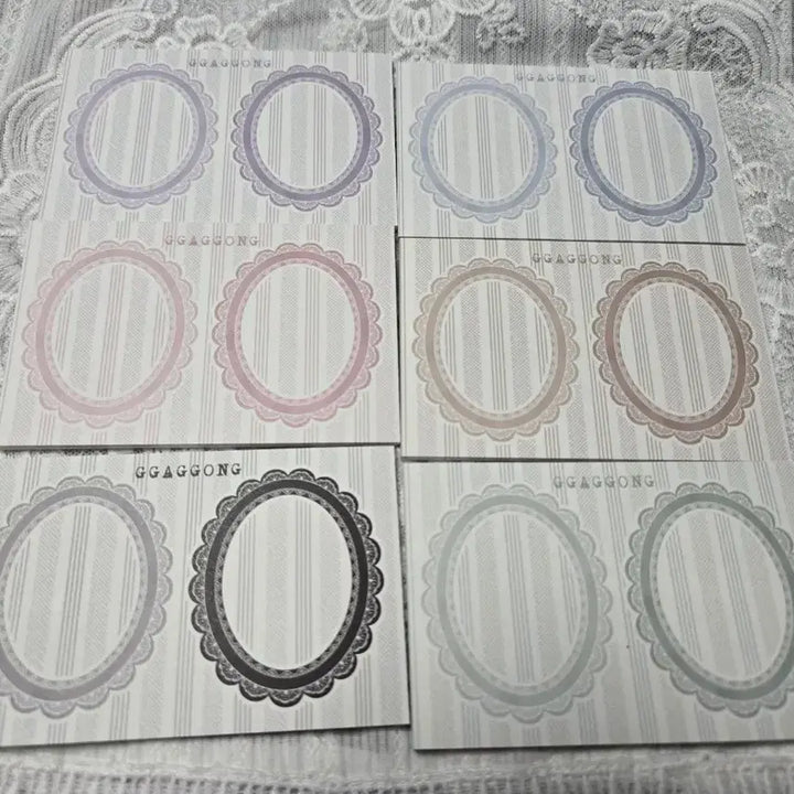 [BUNJANG] Kkakong's Lace Frame Memo / [까꽁이의꼼지락]오벌 레이스프레임 떡메