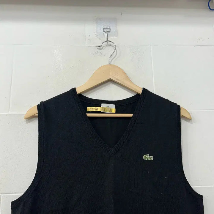 [BUNJANG] Lacoste Black Knit Vest L / 라코스테 블랙 니트 조끼L