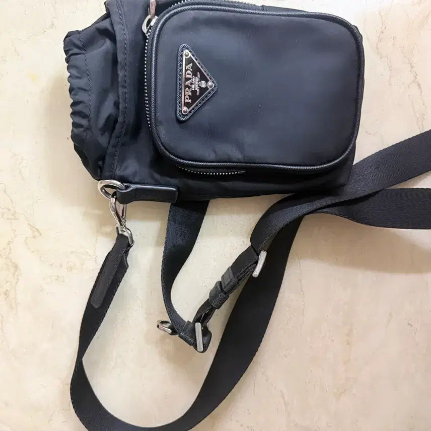 [BUNJANG] Pocket Cross Bag / 포켓 크로스