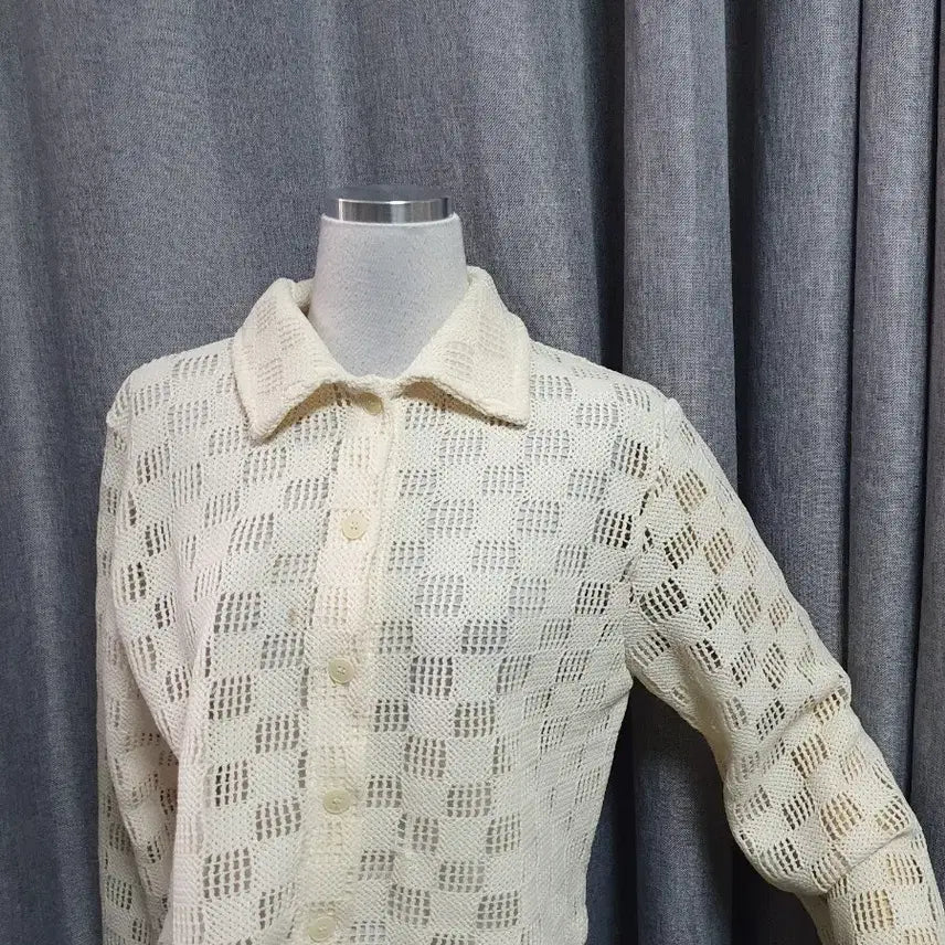 [BUNJANG] Knitted Cream Sweater / 짜임 카라 크림니트