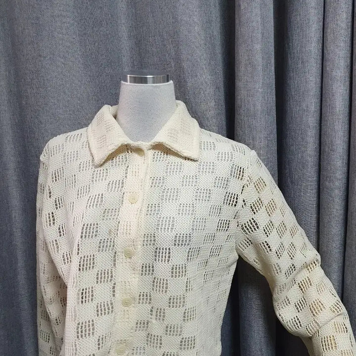 [BUNJANG] Knitted Cream Sweater / 짜임 카라 크림니트