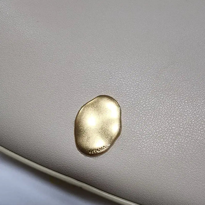 [BUNJANG] OSTKAKA Knut Mini Hobo Bag / (새상품)오스트카카 크누트 미니 호보 백 미니 숄더 백