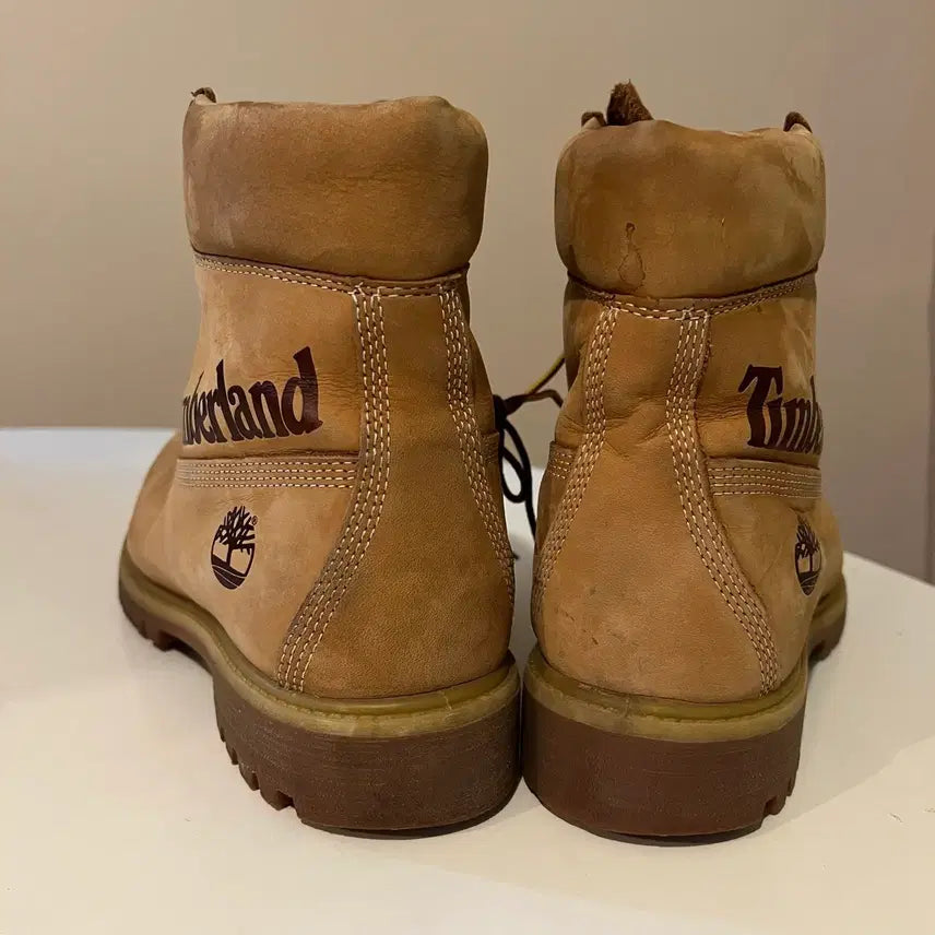 [BUNJANG] Timberland 6-Inch Premium Waterproof Boots / 팀버랜드 6인치 프리미엄 워터프루프 로고 레터링 부츠