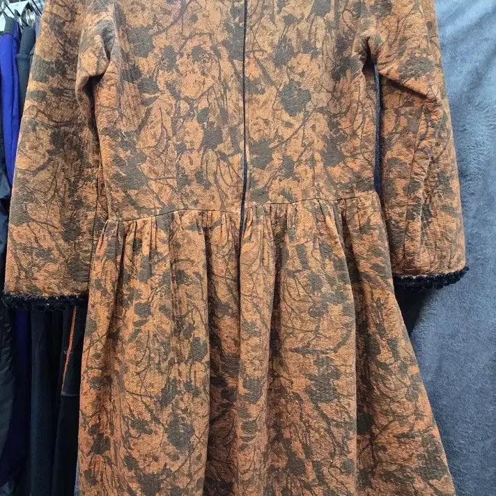 [BUNJANG] Black Pattern Flare Dress / 감색 블랙 패턴 플레어 원피스