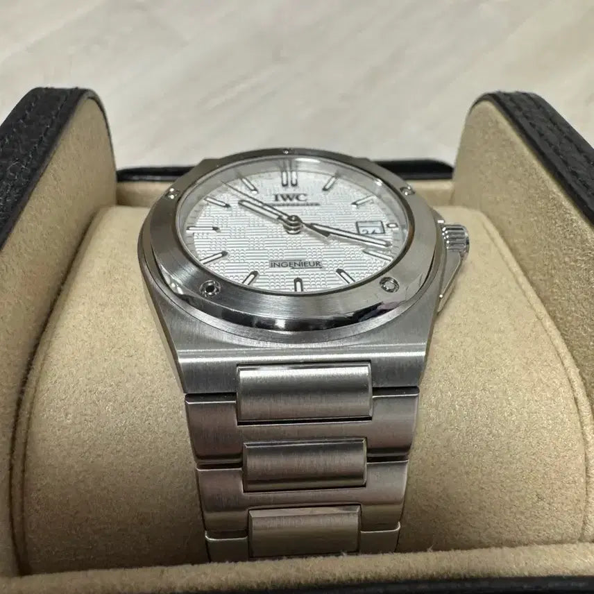 [BUNJANG] IWC Ingenieur Watch with Micro-Adjustment Buckle / iwc 인제니어 + 미세조정 버클