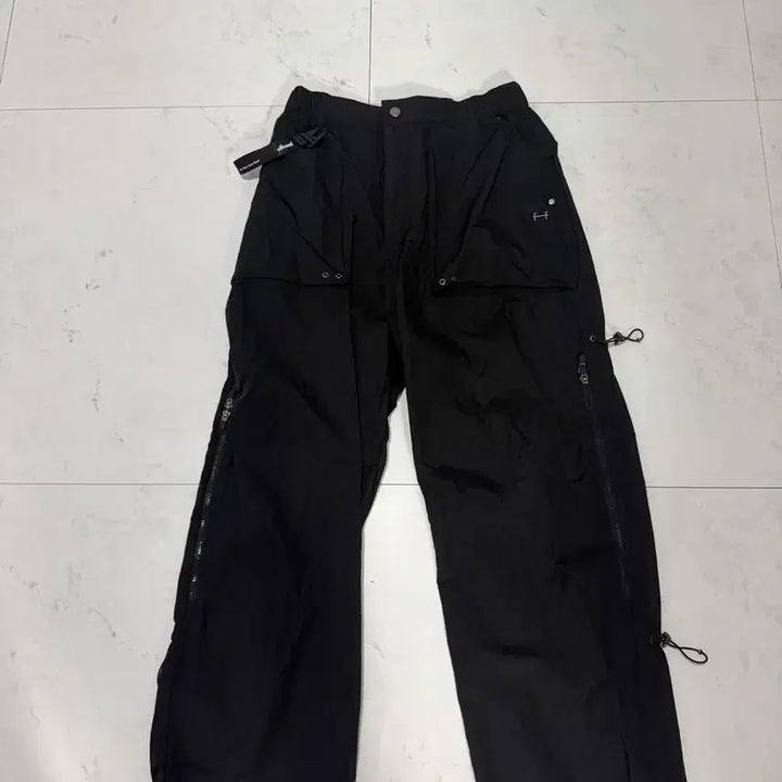[SOLD OUT] 오프로드 유니 뒤 스트링 사이드 지퍼 팬츠 L