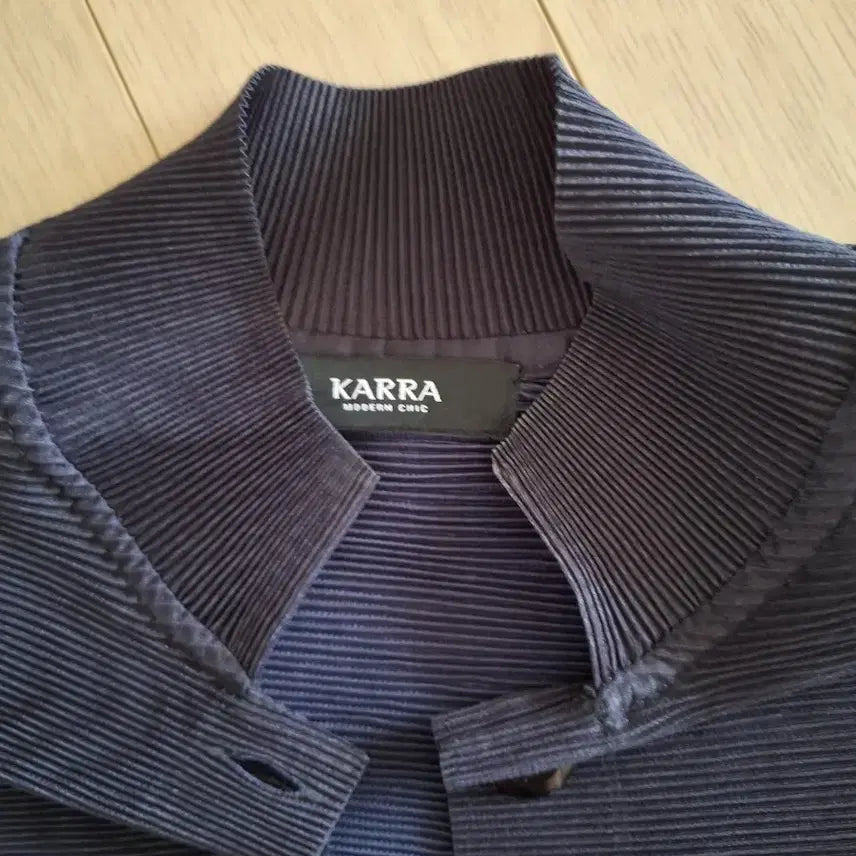 [BUNJANG] Sierra Dot Long Cardigan - Black / 시에라 도트 롱 가디건 블랙