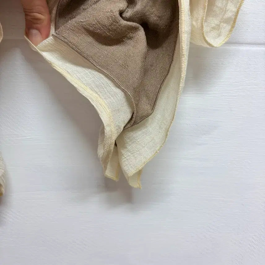 [BUNJANG] Oriental Ruffle Shawl Scarf / 러플 셔링 오리엔탈 모리걸 머플러 스카프 JPN