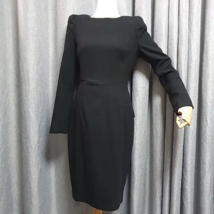 [BUNJANG] 66 Pleplum Black Modern Dress / 66페플럼 블랙 모던원피스