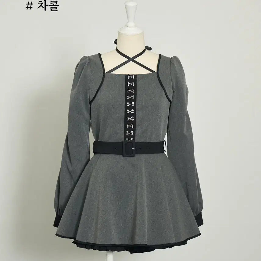 [BUNJANG] Pium Front Puke Piping Cape Set / pium 피움 프론트 푸크 파이핑 케이프 셋업