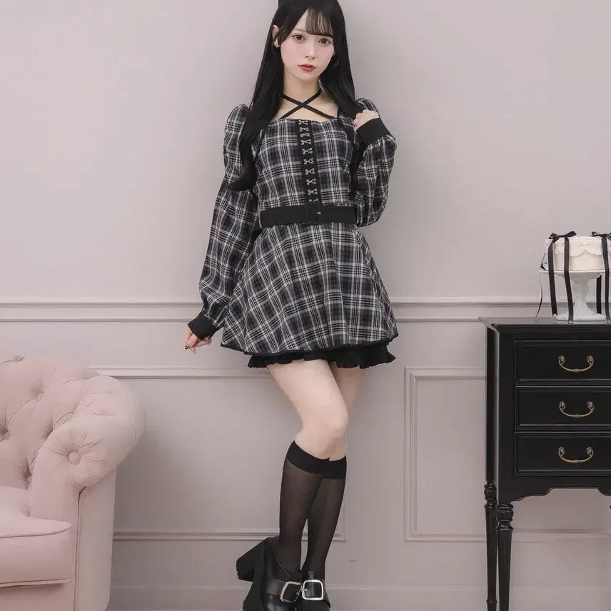 [BUNJANG] Pium Front Puke Piping Cape Set / pium 피움 프론트 푸크 파이핑 케이프 셋업