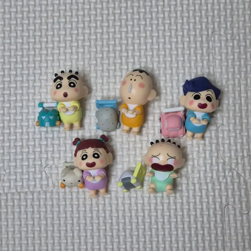[BUNJANG] Crayon Shin-chan Walking Gacha Set / 짱구 아장아장 가챠 세트