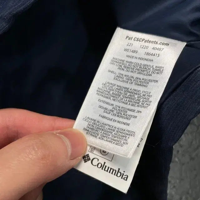 [BUNJANG] Columbia Windbreaker Jacket - Size 100 / 컬럼비아 바람막이자켓 100