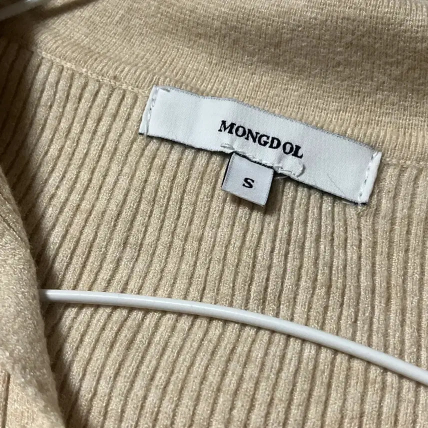 [BUNJANG] Mongdol Oatmeal Ribbed Collar Cardigan (S) / 몽돌 골지 카라 가디건 오트밀 s