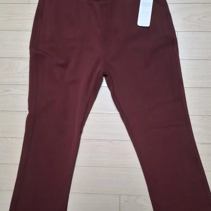 [BUNJANG] Wine Red Women's Bootcut Pants / 와인색 여성 부츠컷 바지 새상품