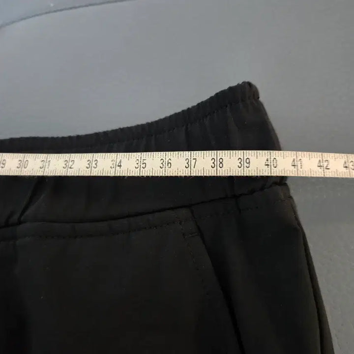 [BUNJANG] Discovery 24FW Windproof Fleece Lined Pants / 24FW 디스커버리 32 방풍 바람막이 기모안감 팬츠 M-바지-370