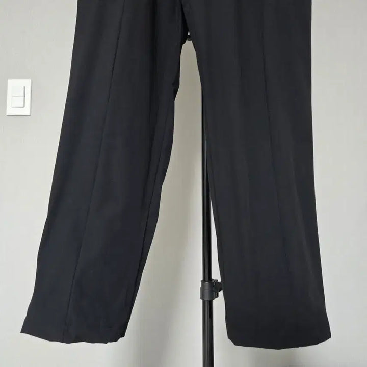 [BUNJANG] Discovery 24FW Windproof Fleece Lined Pants / 24FW 디스커버리 32 방풍 바람막이 기모안감 팬츠 M-바지-370