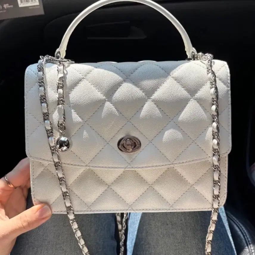 [BUNJANG] Siomomo Blanc Creme Chain Backpack / 새상품)시오모모 siomomo 체인로맨스 블랑크렘 체인 백팩