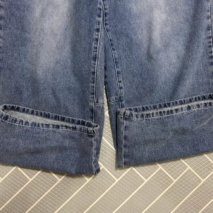 [BUNJANG] Polytelu Gosima Denim Pants Washed Blue / 4) 폴리테루 고시마 데님 팬츠 워시드 블루