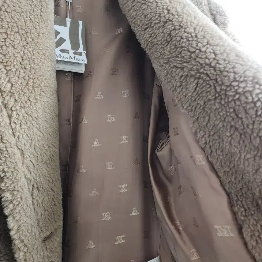 [BUNJANG] Max Mara Teddy Bear Style Coat / 막스마라 테디베어 스타일 코트 (정품X) 뽀글이 코트
