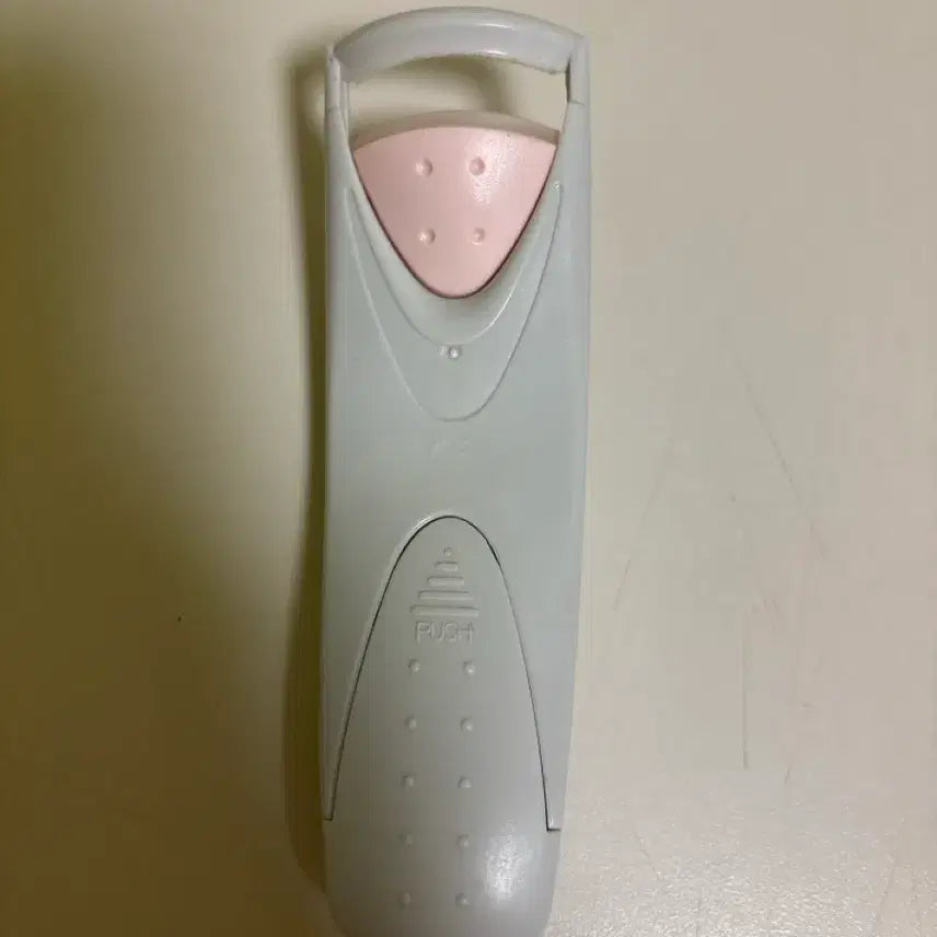 [BUNJANG] Fillimilli Heated Eyelash Curler / fillimilli 필리밀리 히팅 뷰러