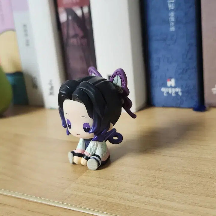 [BUNJANG] Demon Slayer Shinobu Figure / 귀멸의 칼날 귀칼 시노부 태엽 가챠
