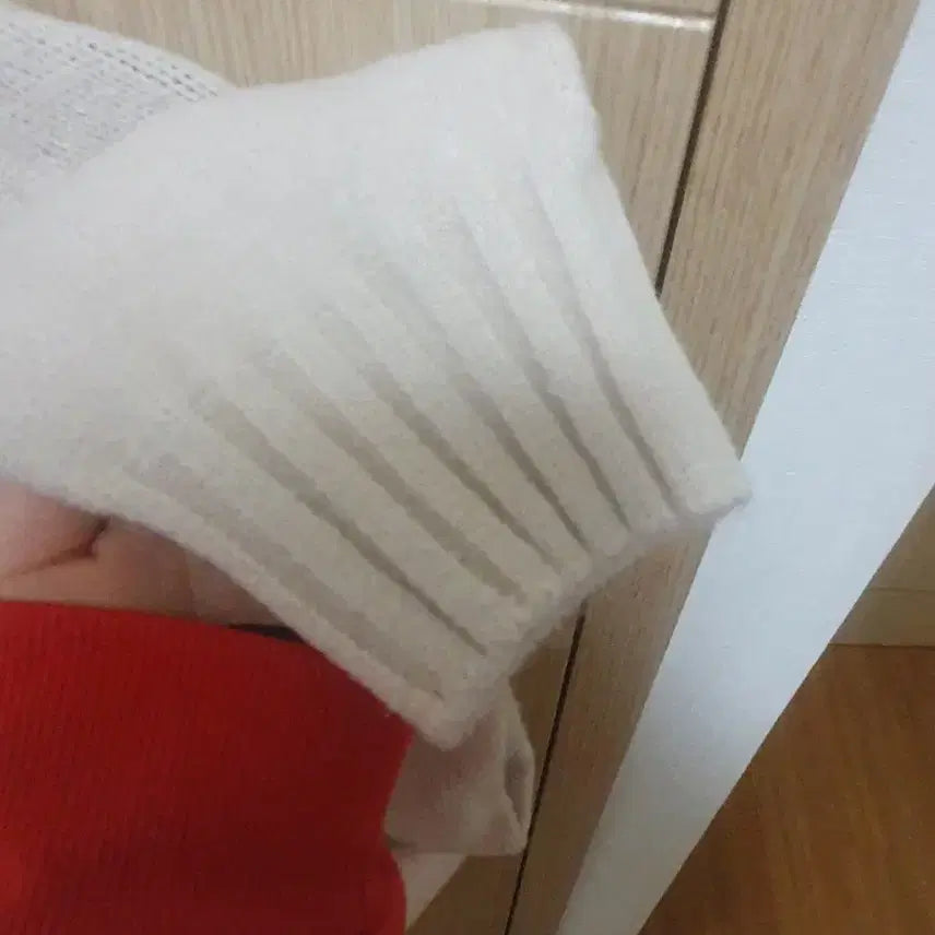 [BUNJANG] V-Neck Knit Sweater / V넥 니트