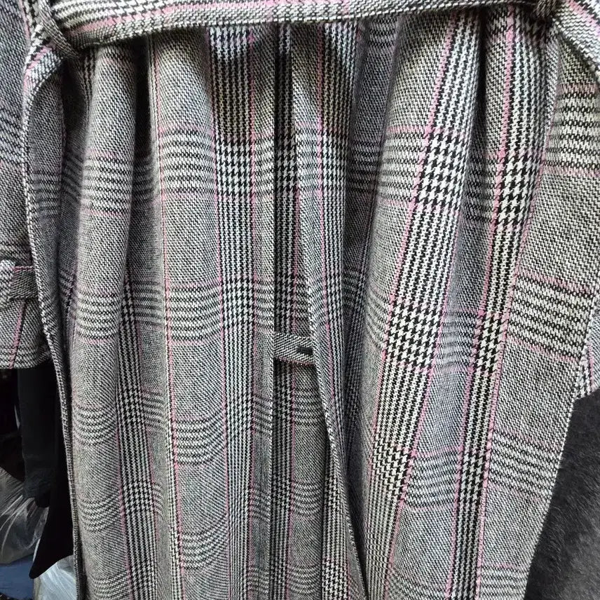 [BUNJANG] CHEE U Check Long Trench Coat / 체크 롱 트렌치 코트