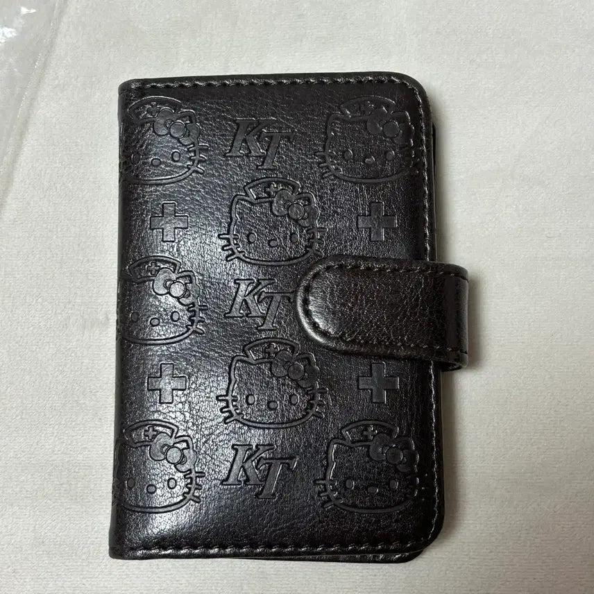 [BUNJANG] Kitty Nurse Card Case / 고전 키티 간호사 카드 케이스